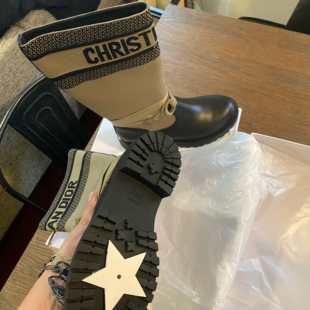 COPY - Christian Dior Boots - Picture 4 of 6